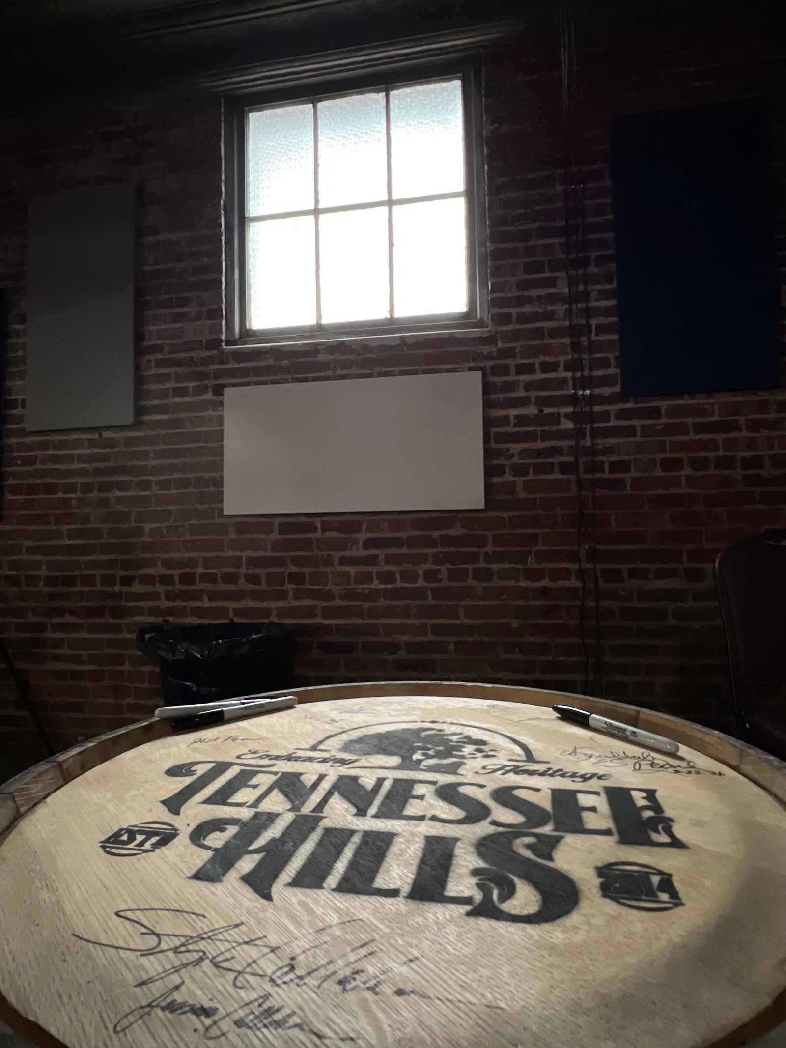 Tennessee Hills barrel at Bristol Sessions Night 1